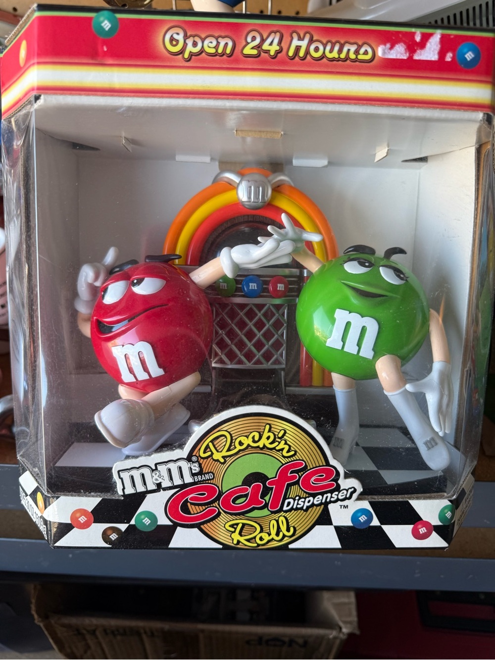 M&M'S Red & Green Rock'n Cafe Dispenser Playset